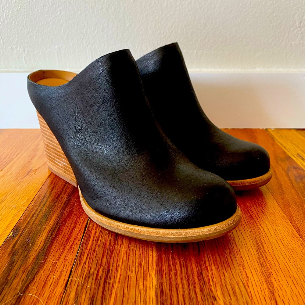 Kork Ease Clogs